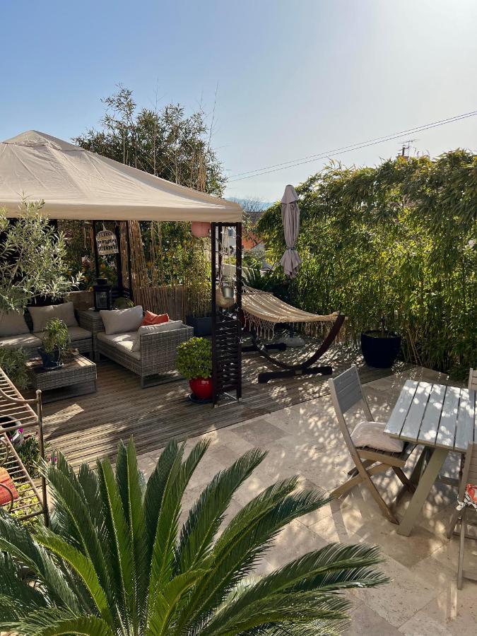 Rdc De Maison Avec Terrasse Barbecue Тулон Екстериор снимка